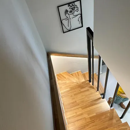 아파트 Loftaki - Petite House Next To Koum Kapi